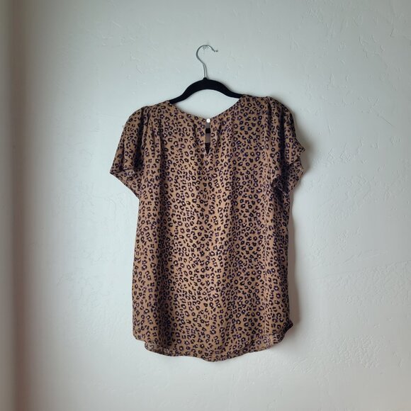 CeCe Animal Print Cap Sleeve Blouse - Picture 6 of 7